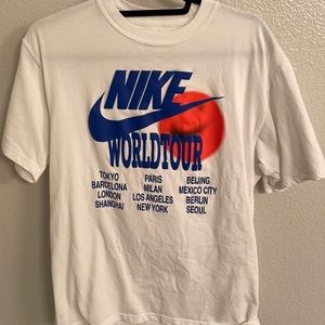 Mens Nike Tee